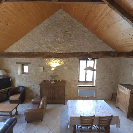 Avec Wifi Pres De Thenon, 3 - Fr-1-616-138 Ferienhaus Azerat