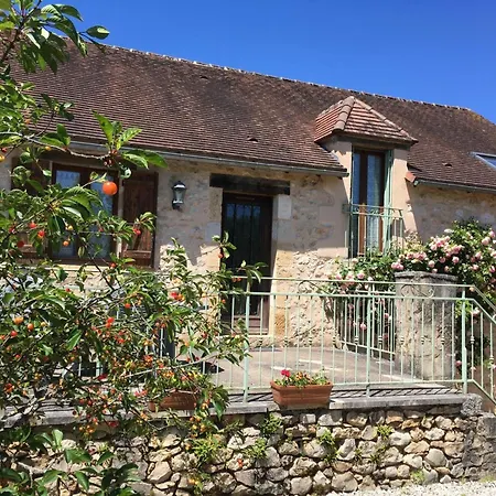 Дом отдыха Avec 3 Chambres, Wifi, Terrasse, Proche Sites Touristiques, Animaux Acceptes - Fr-1-616-138